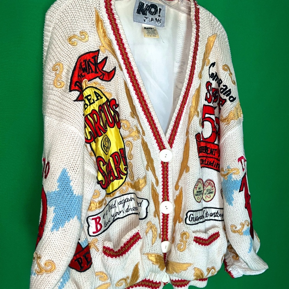 ONE OF A KIND!! True Vintage Elvis Sweater!!!!!! [unisex]